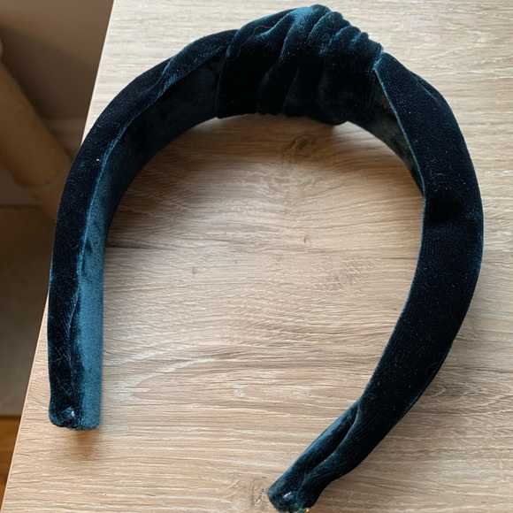 Dew Edit Velvet Headband - Picture 3 of 5